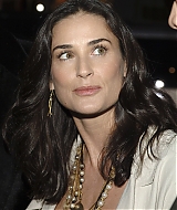 56.jpg