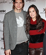 09.jpg