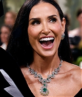 141.jpg