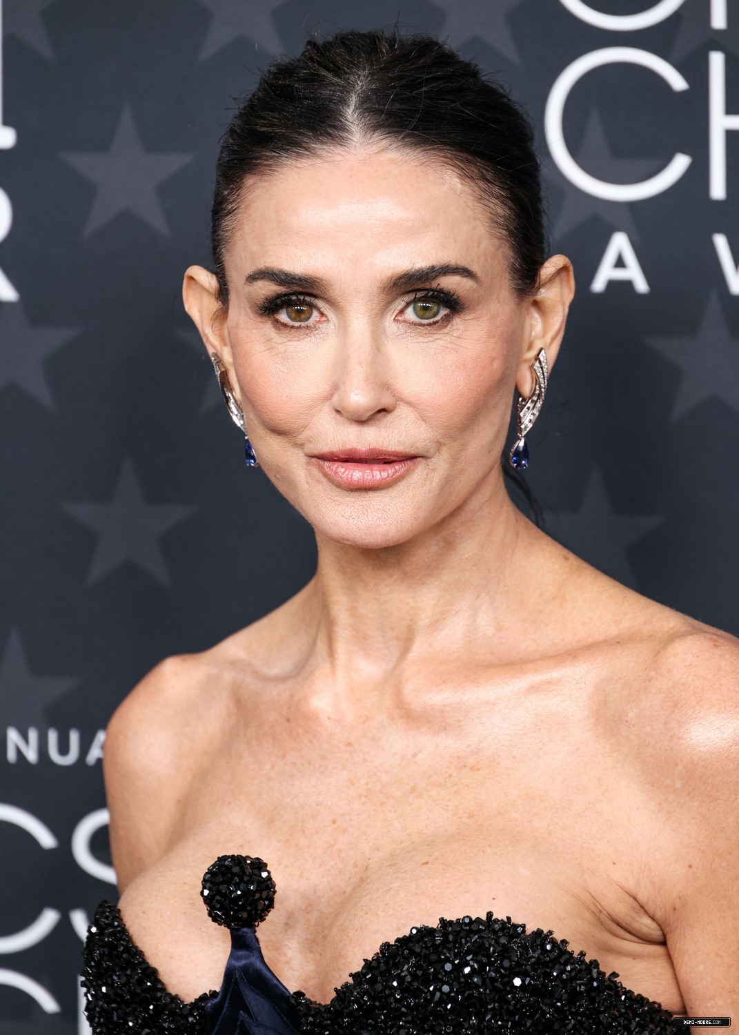 HQ007.jpg