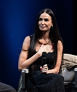 104.jpg