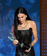 114.jpg