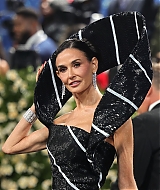 152.jpg